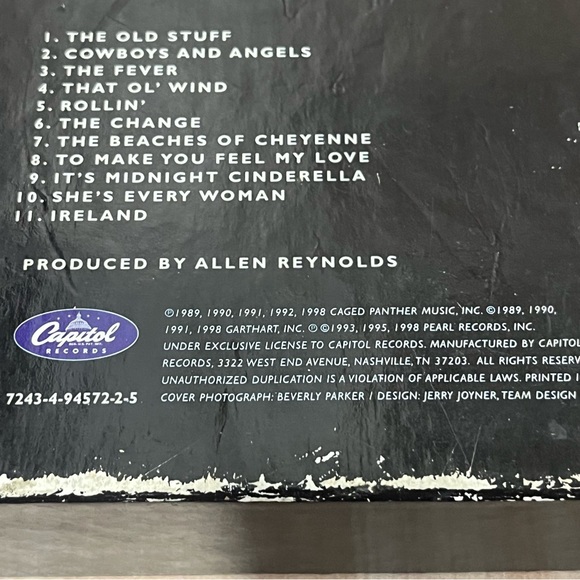 Garth Brooks The Limited Series 6 C.D Boxed Set. - Picture 8 of 8